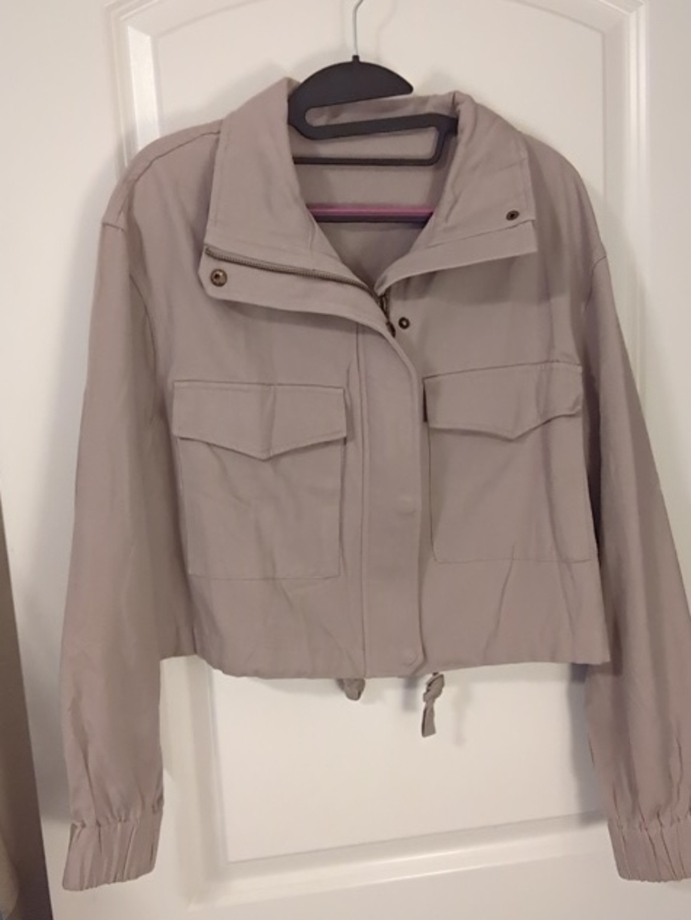 Womens Cropped Utility Jacket - Light Taupe